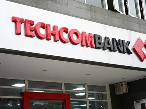 Giám đốc Kế toán Techcombank muốn bán hơn 900.000 cổ phiếu TCB