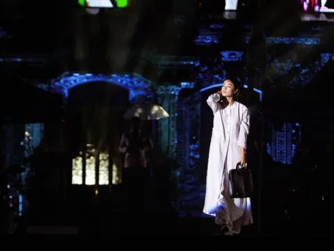 Nữ diễn viên "Em và Trịnh" mặc áo dài của em gái cố nhạc sĩ Trịnh Công Sơn dự Festival Huế 2024