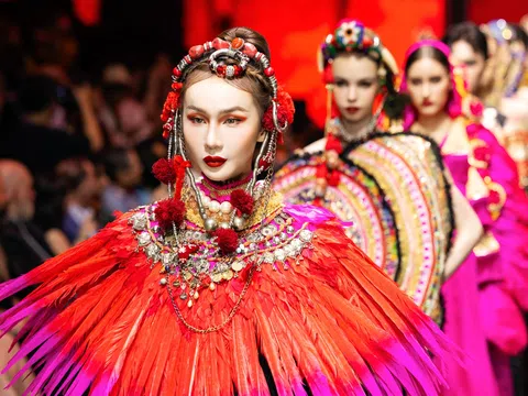 9 nhà thiết kế quốc tế "đổ bộ" Tuần lễ thời trang quốc tế Việt Nam mùa thứ 20