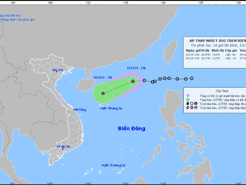 Áp thấp nhiệt đới đi vào Biển Đông, miền Trung có mưa lớn