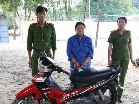 Bắt cô gái 19 tuổi dùng dao cướp tài sản của lái xe ôm ở Tây Ninh