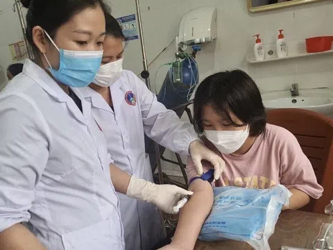 Bắc Kạn: Thông tin mới nhất vụ hơn 700 học sinh tại 1 huyện phải nghỉ học vì sốt và ốm