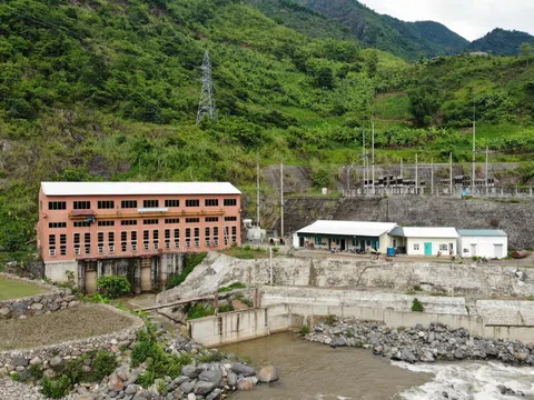 Thủy điện Nậm Hồng báo lãi 2023 sụt giảm 98%
