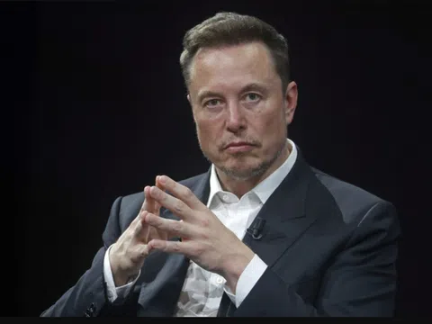 Tỷ phú Elon Musk lo ngại nguy cơ Mỹ sẽ "cạn tiền" nếu không giải quyết được vấn đề nợ quốc gia