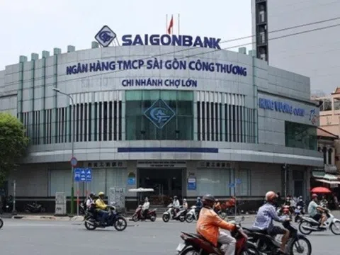 Công an khởi tố hai nhân viên Saigonbank nhận hối lộ