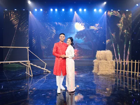Quỳnh Lam - Vũ Đằng song ca "Trăng về thôn dã"