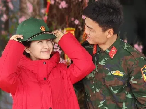 Hòa Minzy khen bạn trai quân nhân “dỗi cũng đáng yêu” nhưng tuyên bố hạn chế chia sẻ thêm