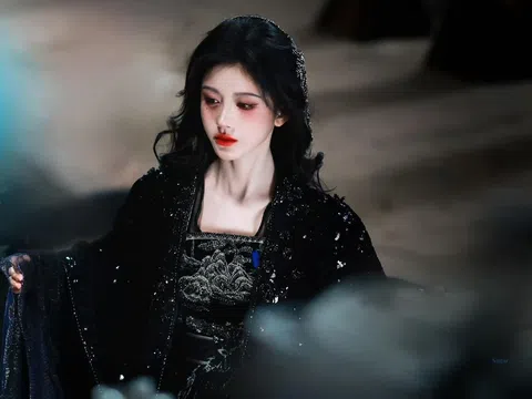 Nguyệt Lân Ỷ Kỷ vừa lên sóng nhà sản xuất đã bị kiện, vẫn là drama không hồi hết của Cúc Tịnh Y