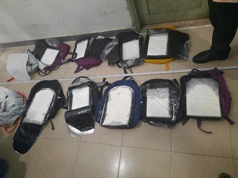 Phát hiện đường dây buôn ma túy xuyên quốc gia, thu giữ 30 bánh heroin