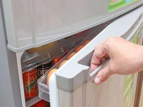 Cánh cửa tủ lạnh không phải chỗ “vô hại”: 5 thực phẩm nên tránh, đặc biệt là số 2