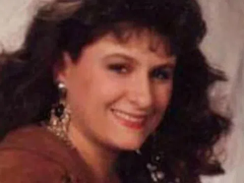 Người mẹ mất tích bí ẩn suốt 24 năm bất ngờ được tìm thấy, đưa ra yêu cầu gây sốc: Con gái nói gì?