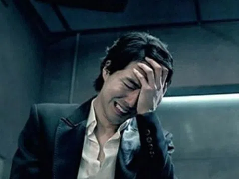 Nghe tin vợ cũ chuẩn bị cưới người khác, tôi đứng dưới chung cư của cô ấy suốt một đêm