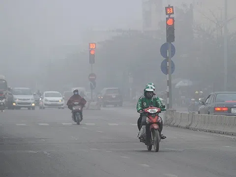 Hà Nội chìm trong sương mù, dẫn đầu thế giới về ô nhiễm không khí sáng nay