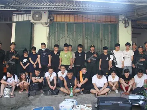 Tóm gọn 21 đối tượng lừa đảo người Trung Quốc trốn truy nã tại Lào Cai