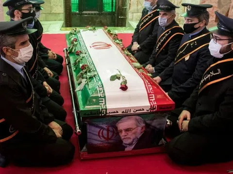 Nhà khoa học hạt nhân Iran Fakhrizadeh bị bắn 13 phát súng do vệ tinh điều khiển