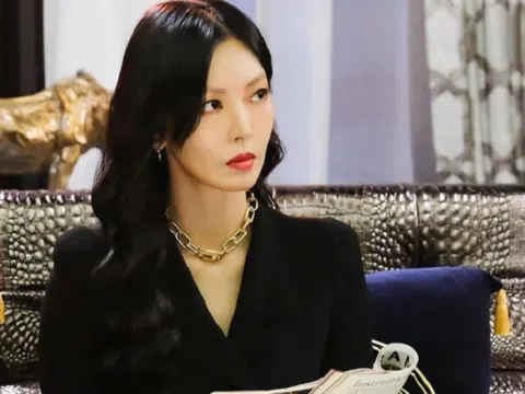 Màn trình diễn bùng nổ của 'ác nữ đẹp nhất màn ảnh Hàn'