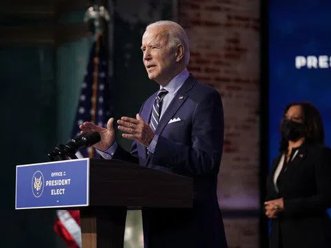 Ông Biden chỉ trích chính quyền Trump về tốc độ phân phối vắc-xin ngừa COVID-19