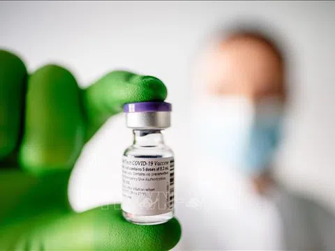 WHO lần đầu công nhận vaccine COVID-19 do Pfizer phát triển