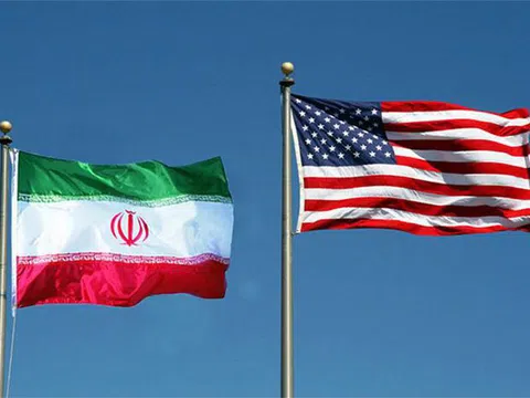 Iran đòi Mỹ 'trả nợ' 70 tỷ USD