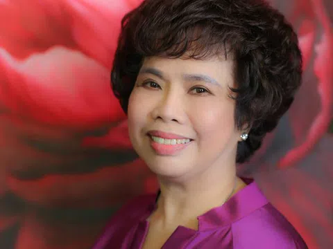 Madam Thái Hương: Từ cán bộ vật tư đến người phụ nữ quyền lực trong ngành sữa, "thuyền trưởng" chèo lái một ngân hàng