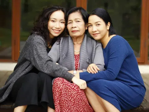 Diva Mỹ Linh khoe khoảnh khắc gia đình 3 thế hệ