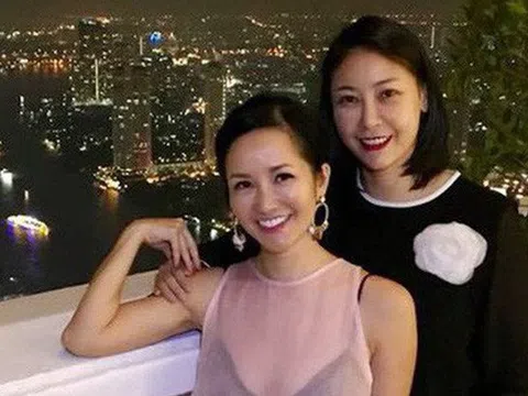 Hà Kiều Anh tiết lộ chuyện "Diva Hồng Nhung yêu cậu ruột mình"