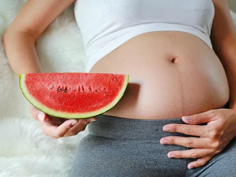10 quả ngon nhất vào mùa thu mẹ bầu ăn nhiều để thai tăng cân nhanh, ngừa dị tật