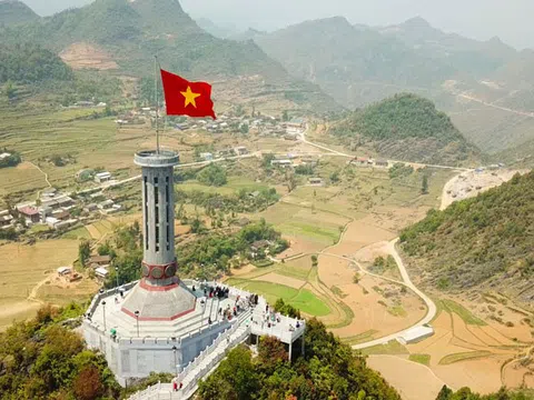 Video: Vẻ đẹp hút hồn của Việt Nam dọc các tỉnh, thành