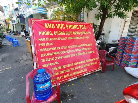 TP.HCM: Tạm phong tỏa nhiều nơi, đóng cửa 4 trường học tại khu vực quận 6