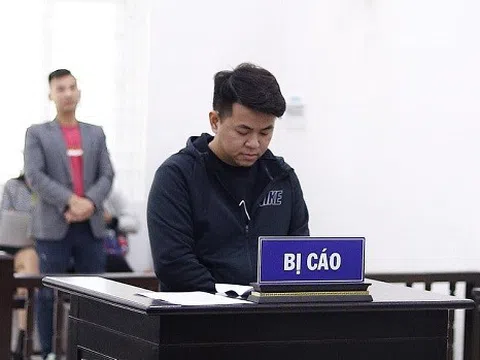 Hà Nội: Nguyên cán bộ công an quận Hoàn Kiếm lừa đảo, lĩnh 12 năm tù