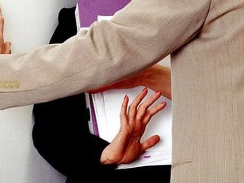 Quy định mới về hành vi quấy rối tình dục tại nơi làm việc