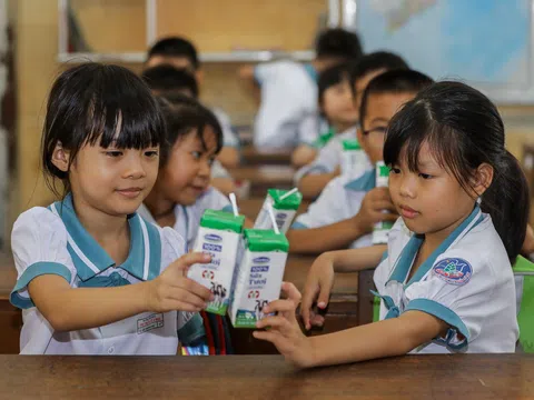 Sữa học đường TP. Hồ Chí Minh: Chương trình nhân văn đem lại nhiều niềm vui cho con trẻ