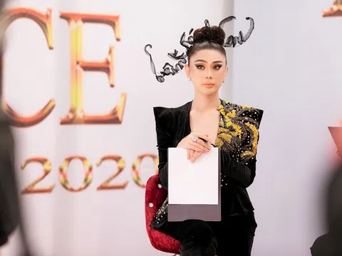 Lâm Khánh Chi đeo trang sức 50 tỷ làm host New Face 2020