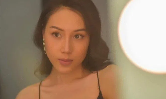 Nữ tiếp viên hàng không mặc gợi cảm, thẳng tiến vào chung kết Hoa hậu Hoàn vũ