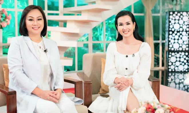 Võ Hạ Trâm: "Năng lượng dồi dào nhờ tích cực tập thể dục và ăn uống đủ chất"