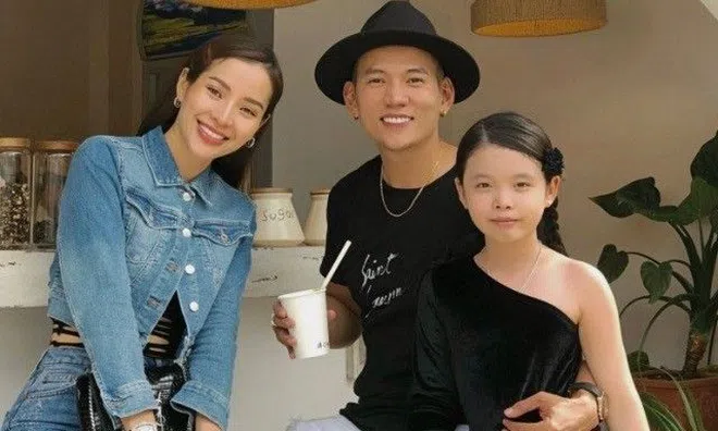 Đẻ con gái, Phương Trinh Jolie sẵn sàng cho phẫu thuật thẩm mỹ giống mẹ khi đủ 18