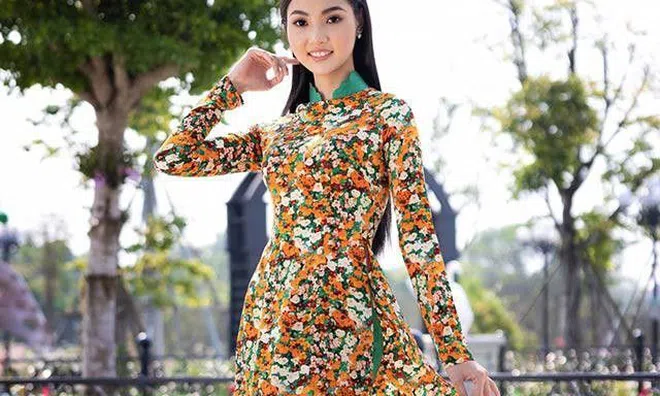 Có vết sẹo trên mặt, Người đẹp áo dài vẫn xinh đẹp, dịu dàng lạ thường với tà áo truyền thống