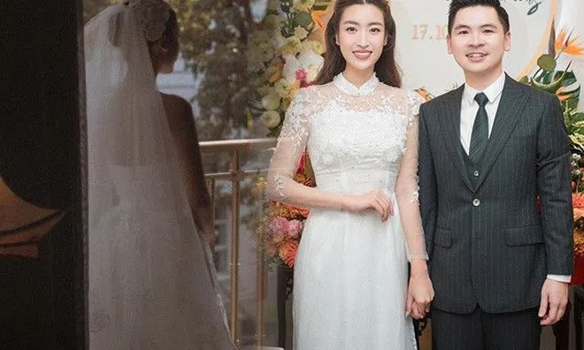 Đỗ Mỹ Linh diện váy cưới nửa tỷ đồng, cùng chồng thiếu gia sang tận Châu Âu để may đo