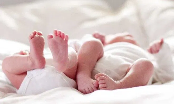 Hy hữu: Mẹ Quảng Ninh có 2 tử cung, mỗi bên mang thai một bé, hiếm tới nỗi 50 triệu ca mới có một