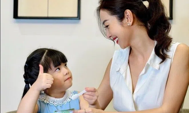 Bí quyết chọn bữa xế cho con đúng chuẩn "ngôi sao vàng" từ Jennifer Phạm!
