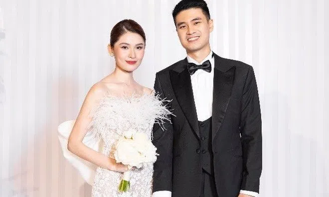 Á hậu Thuỳ Dung trang điểm nhẹ nhàng, "bùng nổ" nhan sắc trong ngày về dinh với chú rể 1m83