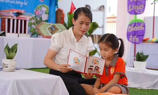 Nuôi dạy con thời hiện đại cần yêu thương, kiên nhẫn và tỉnh táo