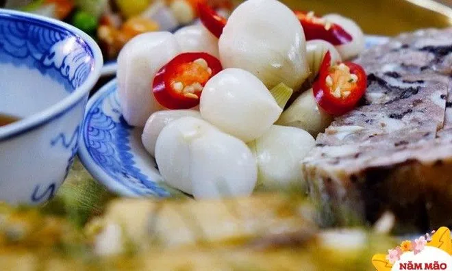 Hai loại gia vị hay dùng dịp Tết, không có mất ngon, ăn vào cơ thể lại bốc mùi: Làm sao để khắc phục?