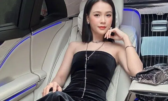 Hotgirl có tài sản hơn 50 tỷ diện chiếc đầm "siết" trọn đường cong chữ S, chị em Việt ai cũng muốn mua theo