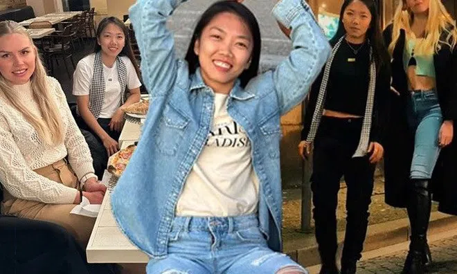 Xúc động "Quả Bóng Vàng" Huỳnh Như: Kiếm tiền tỷ nhưng ra quốc tế vẫn đeo khư khư khăn rằn ri quê hương