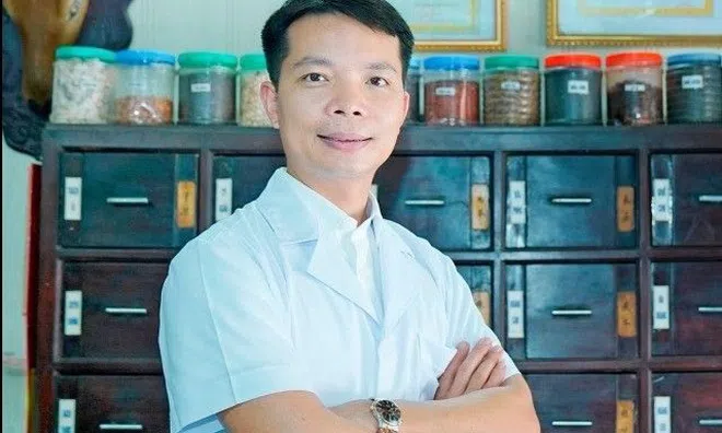 Bác sĩ Bùi Đức Trọng và hành trình chữa bệnh cứu người bằng Y học cổ truyền