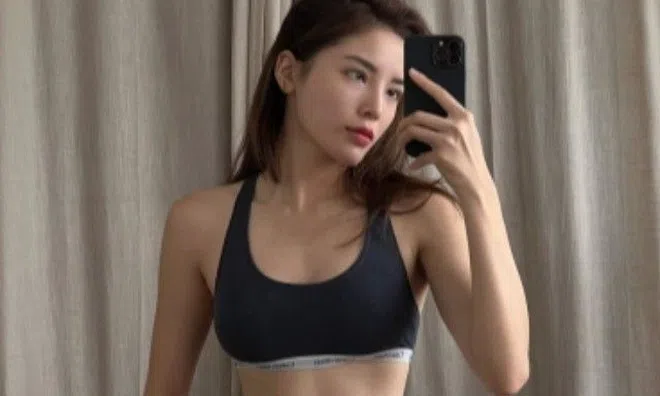 Mỹ nhân Nam Định một thời liên tục lộ ảnh "đô con" trên tivi, giờ có chiếc eo như rút xương sườn