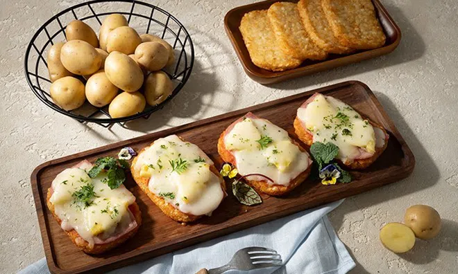 Công thức sáng tạo để làm món Bánh Pizza khoai tây Mỹ, giăm bông và dứa ngon hết ý