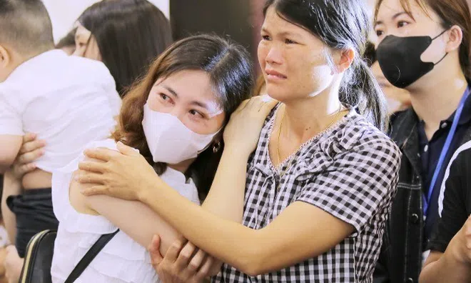 5 năm hai lần mất con, người phụ nữ quyết định cắt vòi trứng để được làm mẹ
