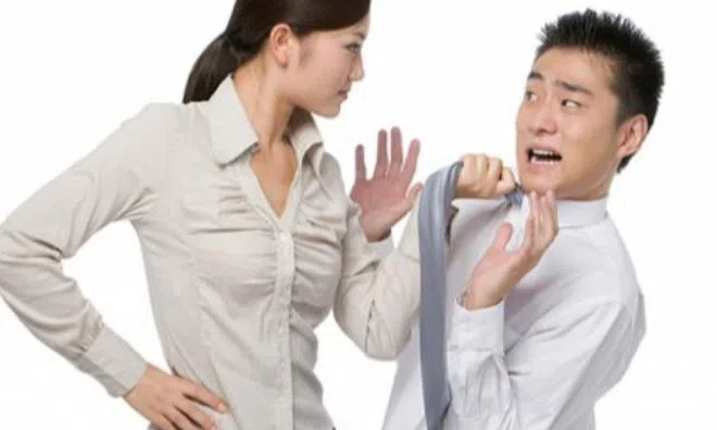 Người đàn ông phải vào viện tâm thần vì bị vợ bạo hành